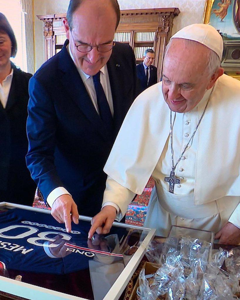 $!El Papa Francisco destaca que a Messi nunca se le subieron ‘los humos a la cabeza’