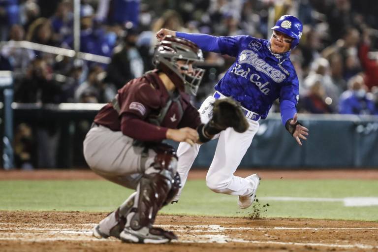 Tomateros de Culiacán, a un triunfo del tricampeonato