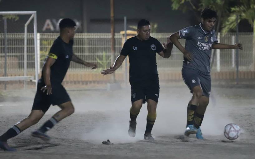 Autos Usados JC se mete a cuartos de final de Intercanchas