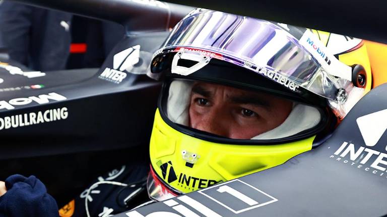 “Checo” Pérez, satisfecho tras su primer día con el Red Bull.