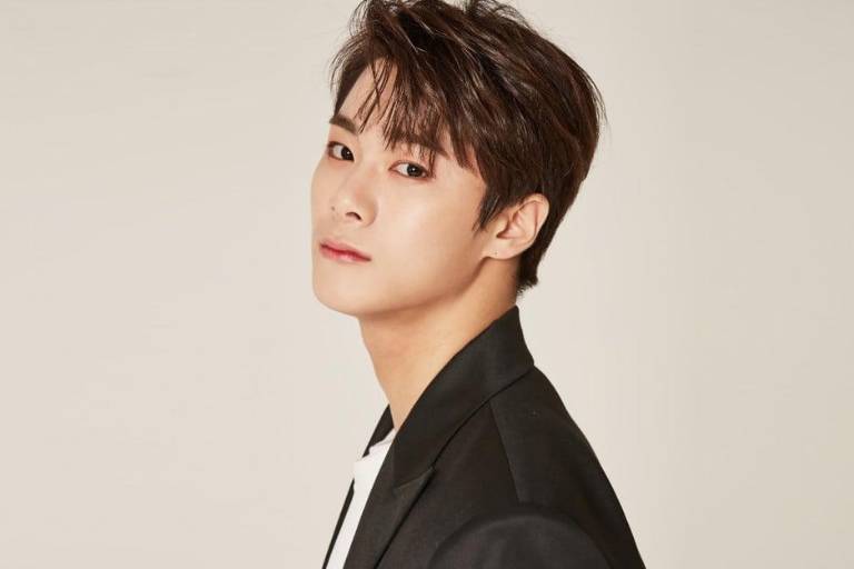 Moonbin, del grupo de K-pop Astro, fue encontrado muerto en su departamento
