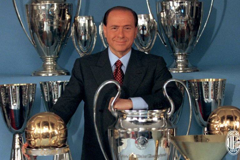 Gianni Infantino recuerda a Silvio Berlusconi como un visionario
