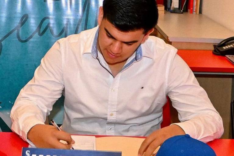 Mazatleco Máximo Rodríguez concreta su firma con Marineros de Seattle