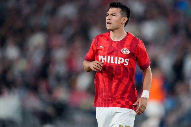 Regreso de ‘Chucky’ Lozano todavía se ve poco lejos, según su entrenador