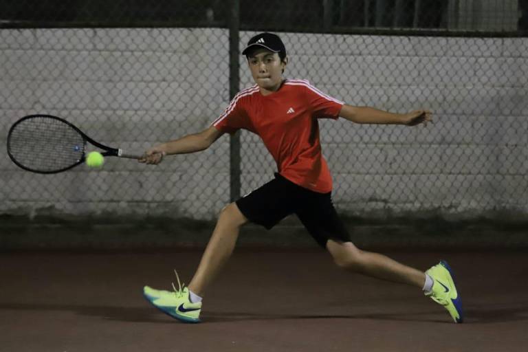 Emilio López gana partida a Jerónimo Velazco en Copa Amstel de Tenis