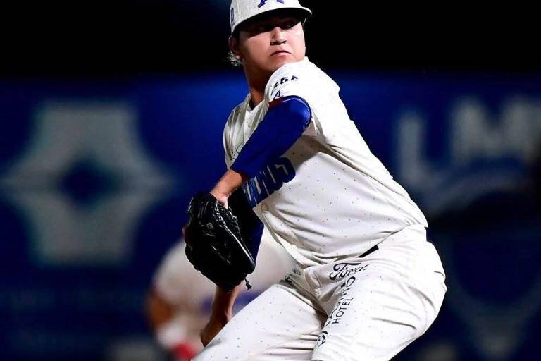 Juan Pablo Téllez alcanza el centenar de ponches con Acereros de Monclova