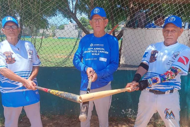 Familia Torres apalea a Coyotes en Liga de Beisbol Supermáster