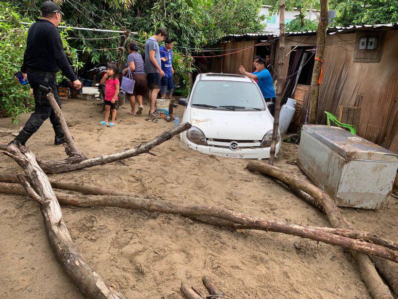 $!Sube a tres los muertos en Nayarit por el paso del huracán Roslyn; además de cuantiosos daños