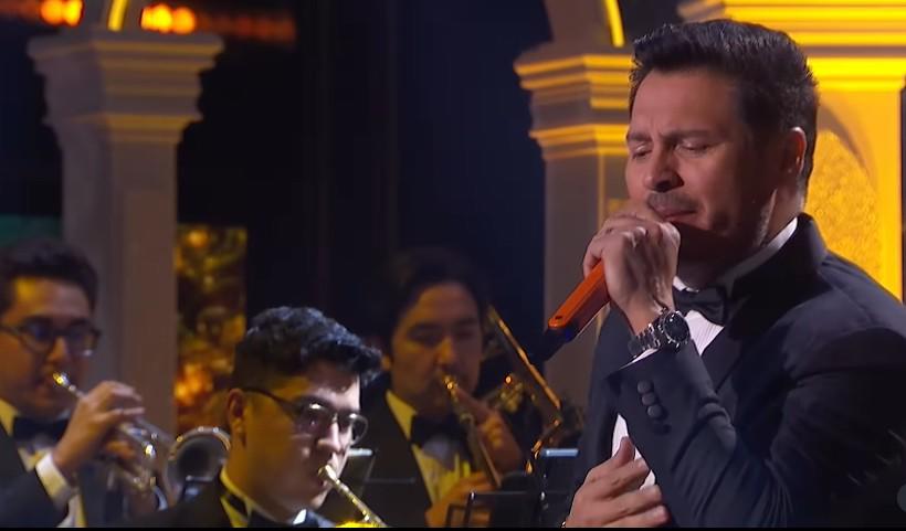 $!El vocalista externó que la para él, la canción Mi razón de ser, era muy especial.