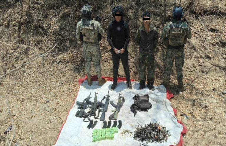 Autoridades federales detienen a cuatro y decomisan más de 160 millones de pesos en drogas