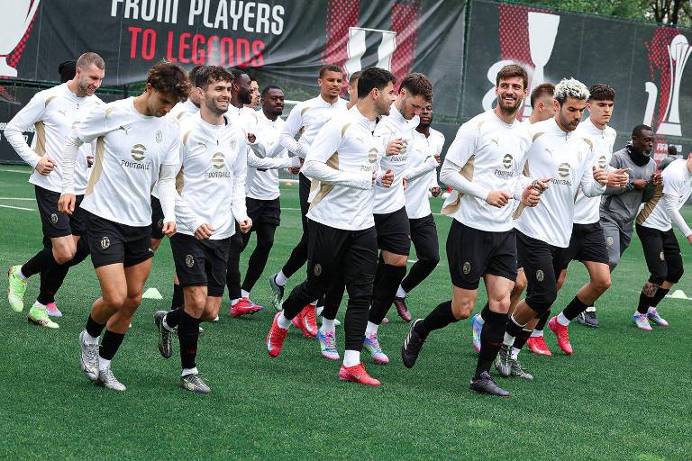 Inter y Milan definen este miércoles al primer finalista del torneo copero en Italia