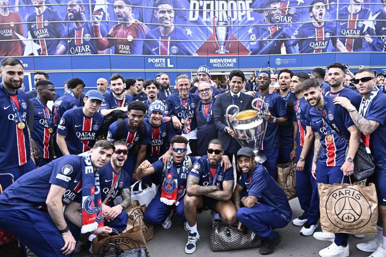 PSG celebra su primera Champions League con un homenaje espectacular