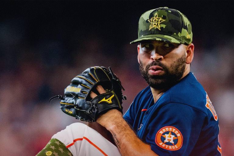 José Urquidy receta 10 ponches y logra su cuarta victoria de la campaña (VIDEO)