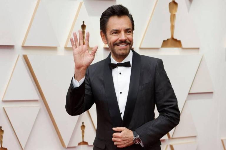 Celebran famosos triunfo de Eugenio Derbez en los Premios Oscar
