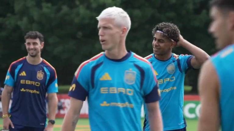 Lamine Yamal ya entrenó con el resto de sus compañeros en la Selección Española.