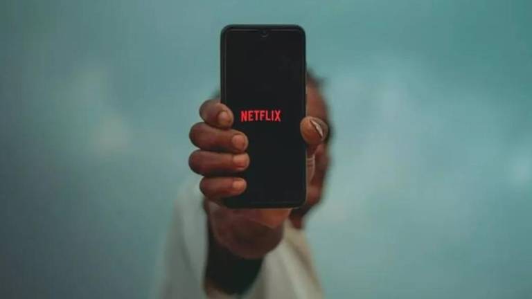 Netflix confirma que trabaja en modalidad de servicio más barata pero con publicidad.