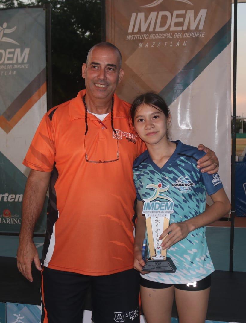 $!Guasave y Panteras Culiacán, campeones de Copa de Voleibol Imdem