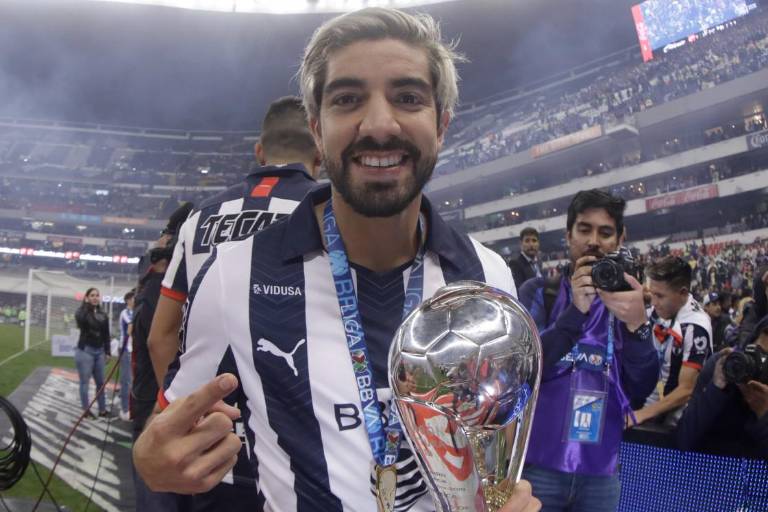 Hacen oficial regreso de Rodolfo Pizarro a Rayados