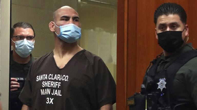 Caín Velásquez se encuentran en prisión.