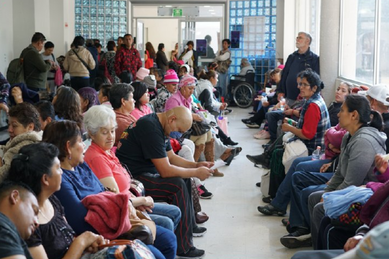 Insabi bajó en 98% la atención a cáncer en hospitales públicos