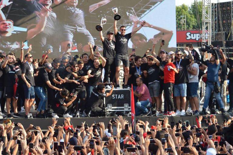 Atlas se adueña de Guadalajara con el desfile por el bicampeonato de la Liga MX