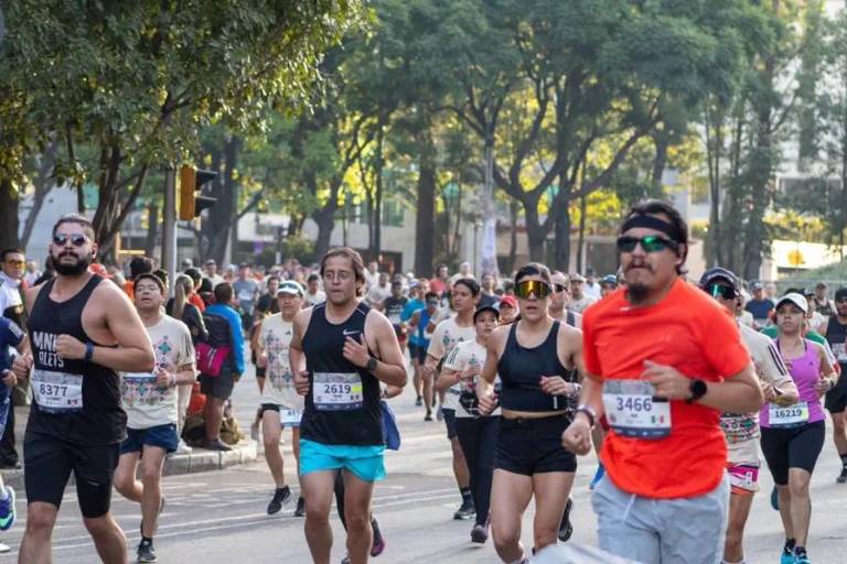 Muere corredor no inscrito durante el Medio Maratón de la CDMX