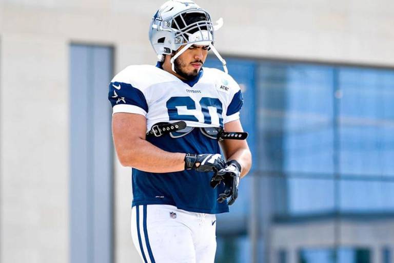 Isaac Alarcón no ingresa al róster final de los Cowboys de Dallas