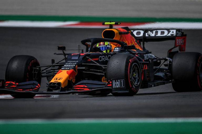 ‘Checo’ Pérez fue cuarto en GP de Portugal; Hamilton ganó