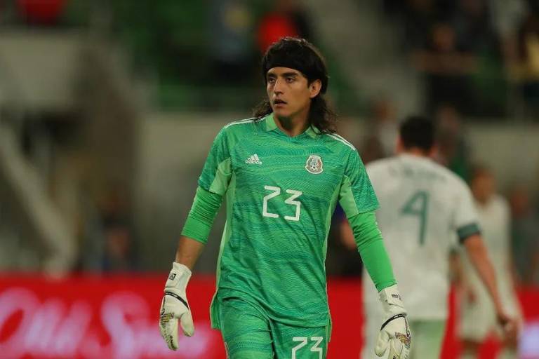 Tri convoca a Carlos Acevedo y a Roberto Alvarado de última hora a la Selección Mexicana de futbol