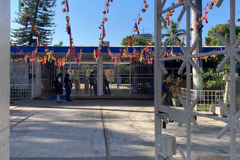 A falta de comunicado de la SEPyC, escuelas federales de Mazatlán no suspenden clases, pero registran ausentismo