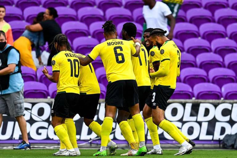 Jamaica debuta con triunfo tranquilo ante Surinam en Copa Oro