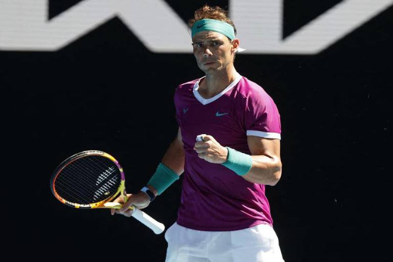 Rafael Nadal hace olvidar a Novak Djokovic y supera su primera prueba en el Abierto de Australia