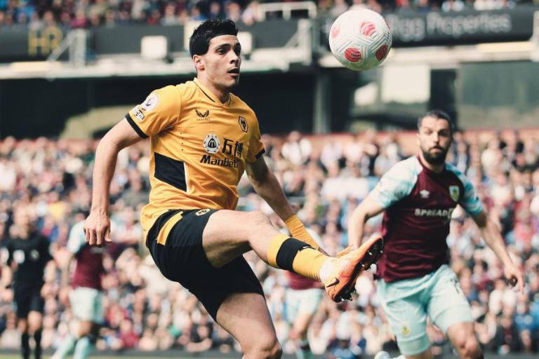 Burnley neutralizó a los Wolves de Raúl Jiménez