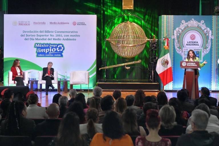 Semarnat y Lotería Nacional presentan billete que difunde el Día Mundial del Medio Ambiente con el mensaje “México juega limpio”