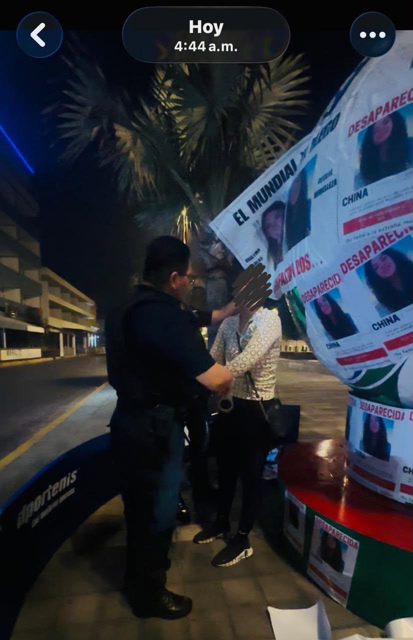$!Nadia coloca fotos de su hermana Cecilia y de Cristina en el balón de futbol en Olas Altas y la detiene la policía, en Mazatlán
