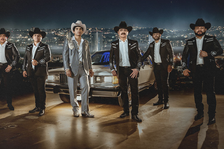 ‘Vuelve’ Chalino Sánchez con inédito dueto con Los Tucanes de Tijuana