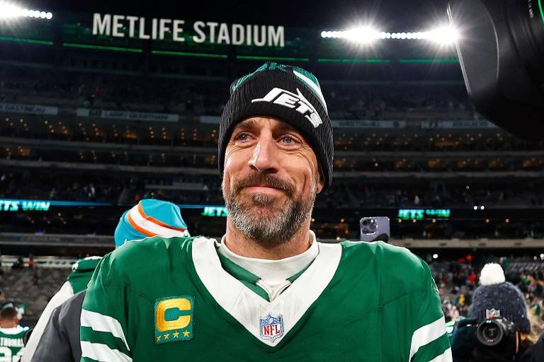 Aaron Rodgers se une a los Steelers en busca de redención