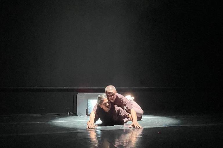 Presenta enNingúnLugar la obra Intrusos, danza teatro para reflexionar