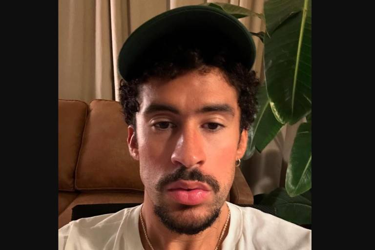 ‘Más que un logro mío, es de todos’: Bad Bunny responde a críticas por presentación en Super Bowl