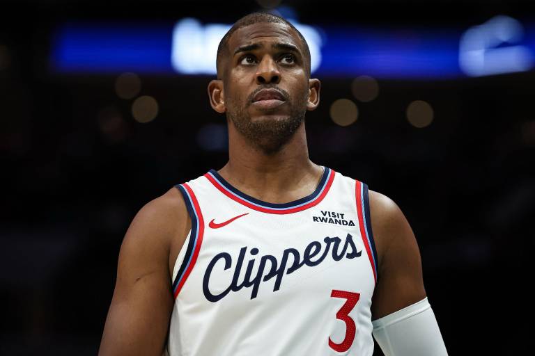 Los Clippers cortan a Chris Paul en plena temporada de retiro