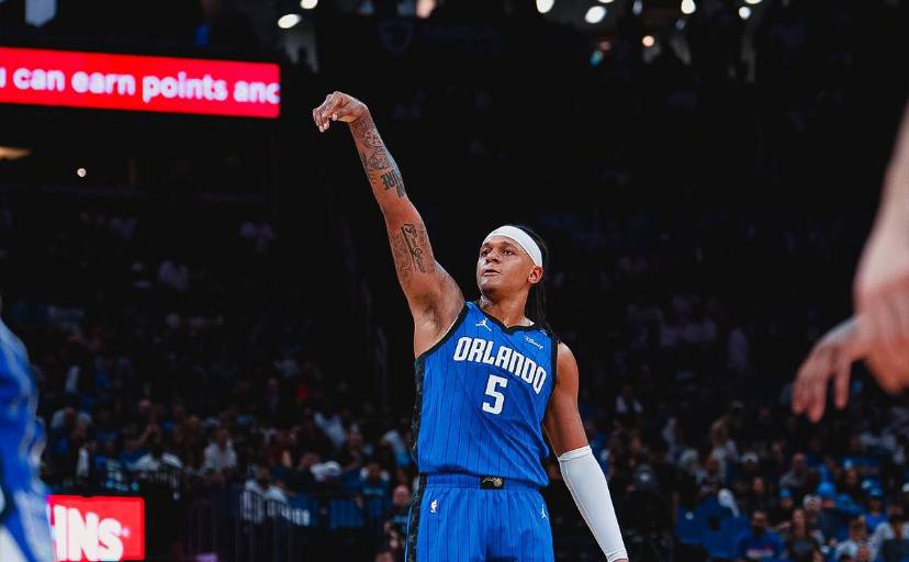 Banchero brilla en victoria del Magic sobre Kings