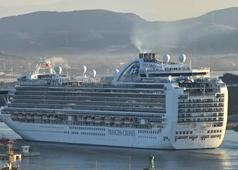$!Llega a Mazatlán el crucero Ruby Princess con 3 mil turistas