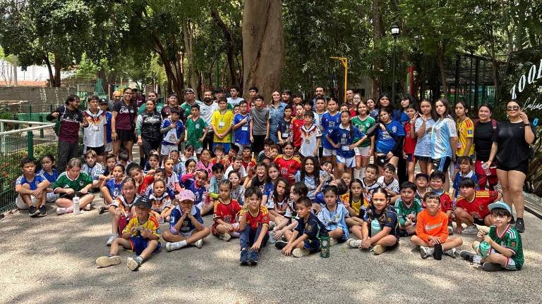 Los participantes exploraron las diferentes áreas del recinto.