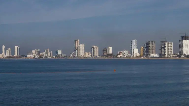 A principios de 2026 el sector hotelero podría tener un recorte de personal.