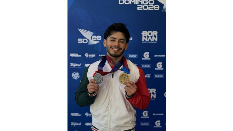 Jorge Adán Cárdenas gana oro y plata en halterofilia.