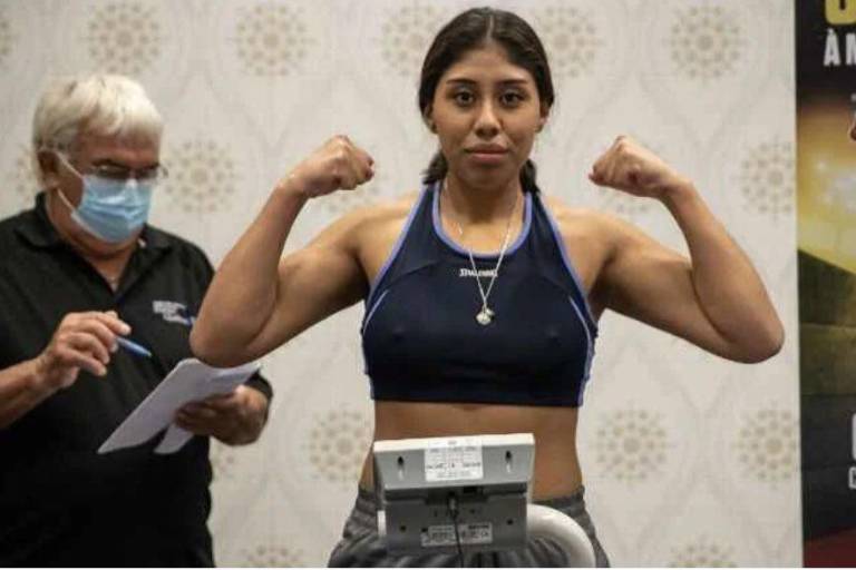 La boxeadora mexicana Jeannette Zacarías, 18 años, muere en Montreal luego de un brutal nocaut