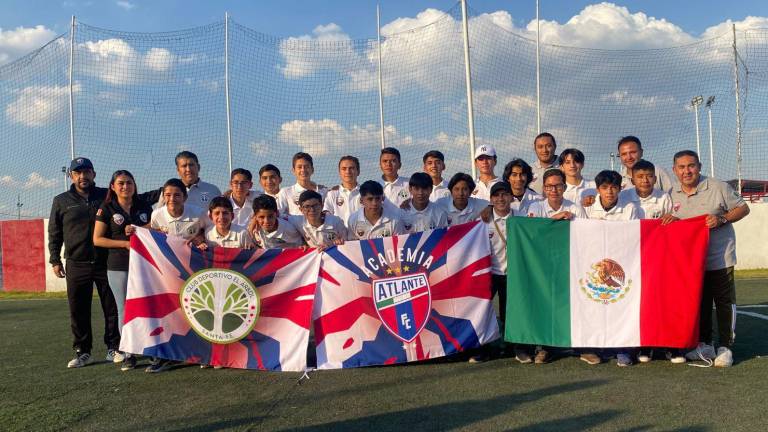 Los Academia Atlante Toluca FC está varada en Perú.