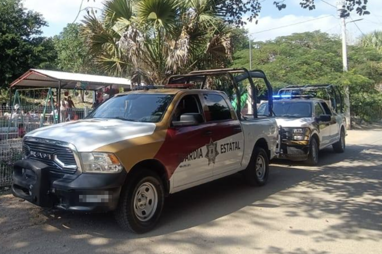 Elementos de la Guardia Estatal localizaron los cinco cuerpos sin vida.