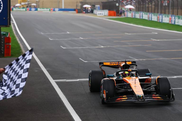 McLaren domina el GP de China: Piastri y Norris logran el 1-2