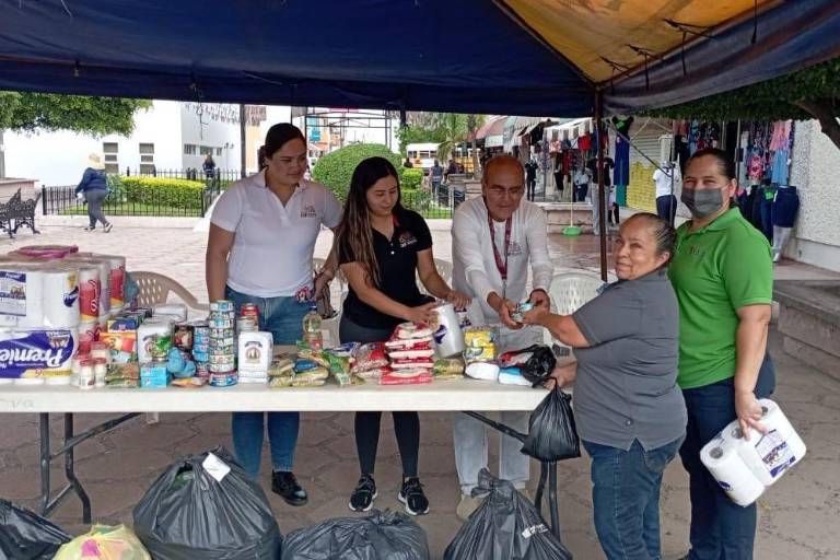 Instalan centro de acopio para damnificados por inundaciones en Elota